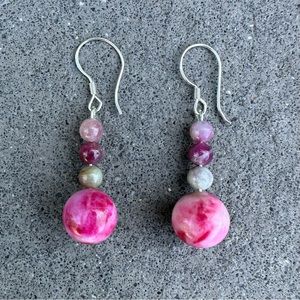 Dangling earrings. Semi precious stones. New. Caroline Roussel Jewelry.